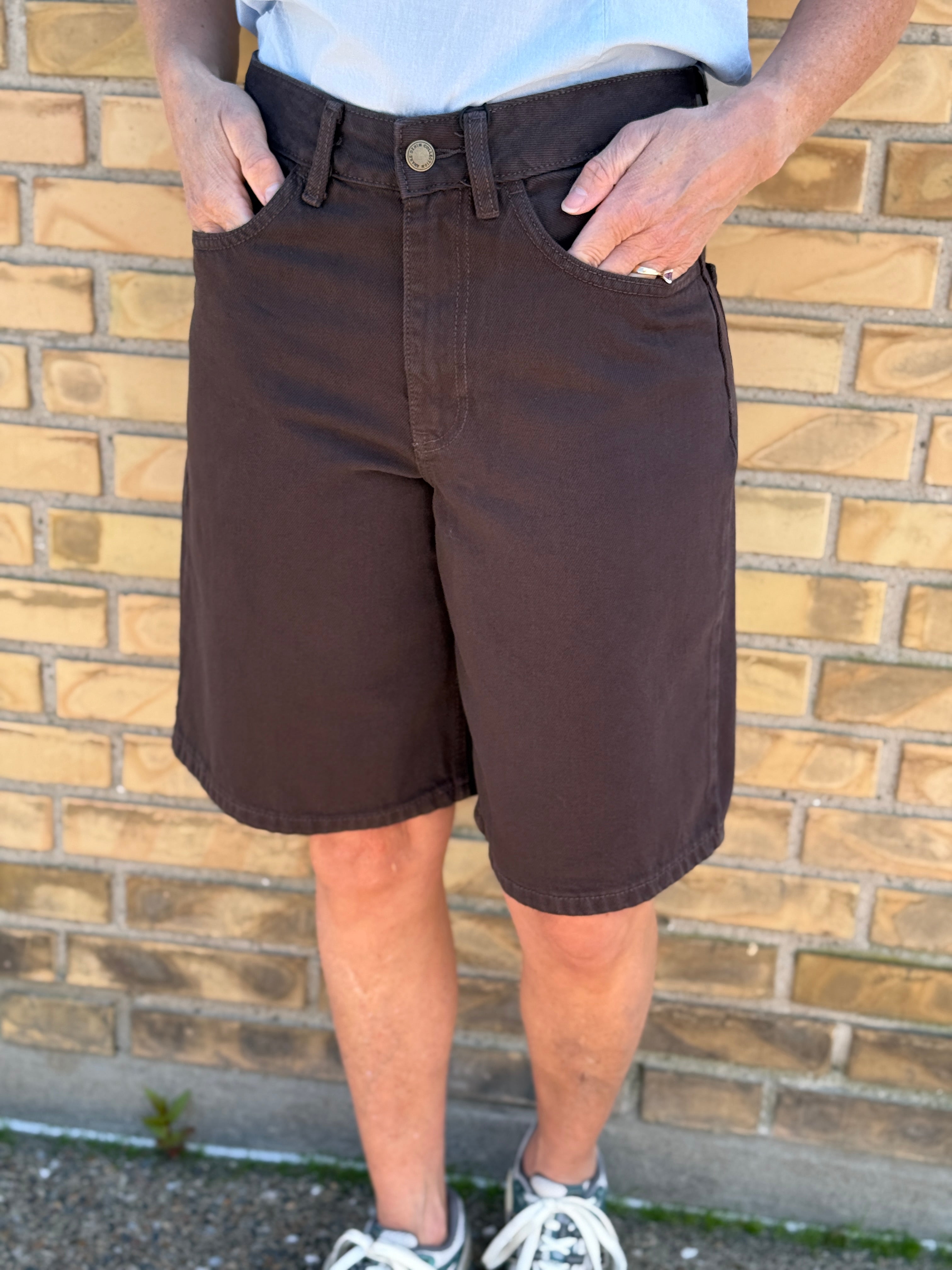 AWSAGE 5 Pockets Shorts - Chocolate Torte